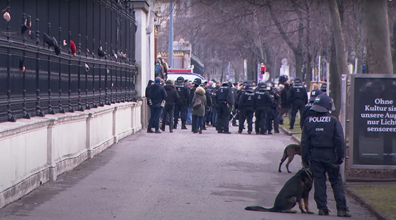 Антикарантинные протесты прокатились по Европе