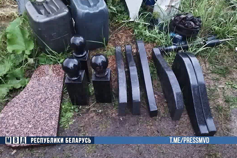 В Рогачеве задержаны серийный  кладбищенский вор и его скупщик