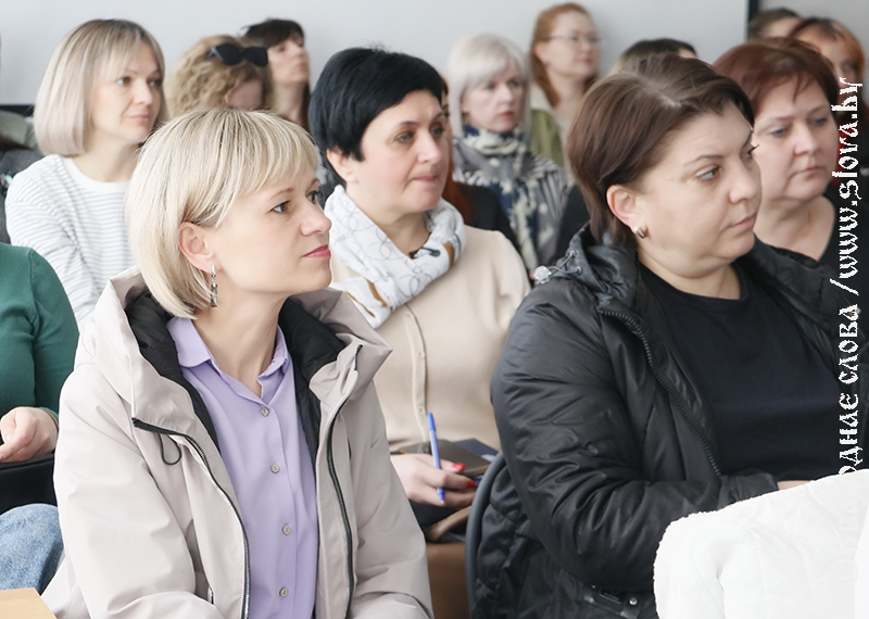 Республиканский профсоюзный прием и День правовой культуры прошли в Рогачеве