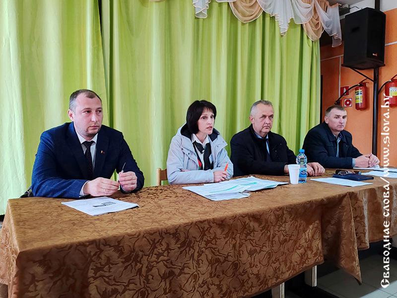 Сельский сход в Заречье: о здоровье и льготном кредитовании