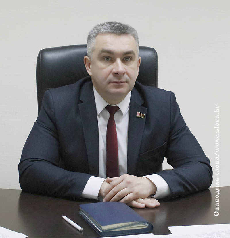 29 августа 2026 года прямую линию и личный прием граждан проведет заместитель председателя Рогачевского райисполкома РУБЛЕВСКИЙ Виктор Михайлович