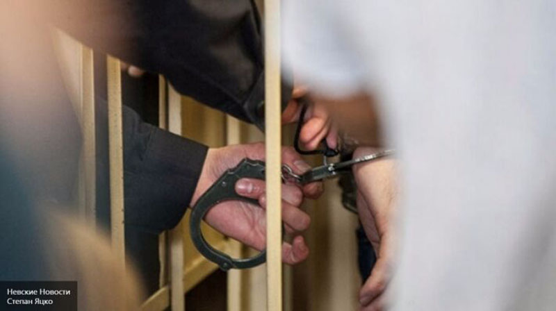 Избил женщину, воровал из магазинов, угрожал родителям: как интернет-ресурс сделал жертву из хулигана и при чем здесь "мирный" протест
