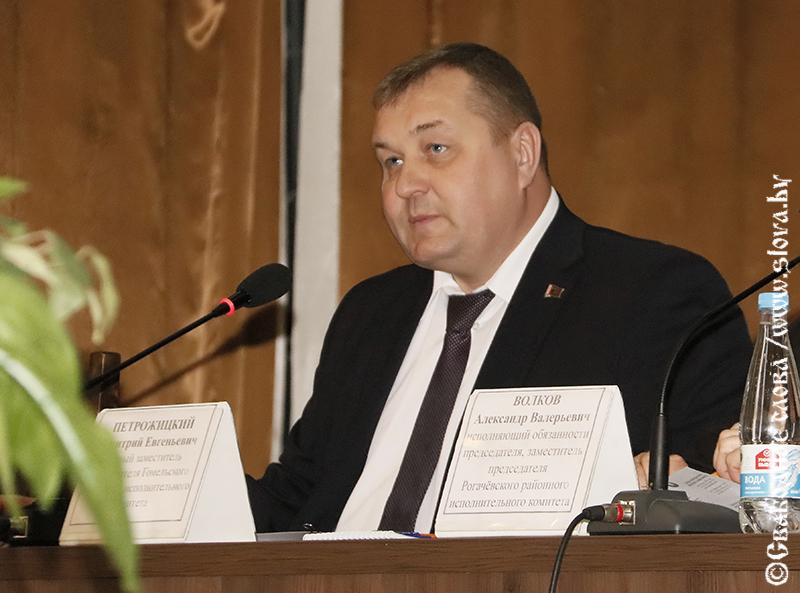 Акцент на животноводство и дисциплину: на Рогачевщине обсудили ключевые вопросы АПК