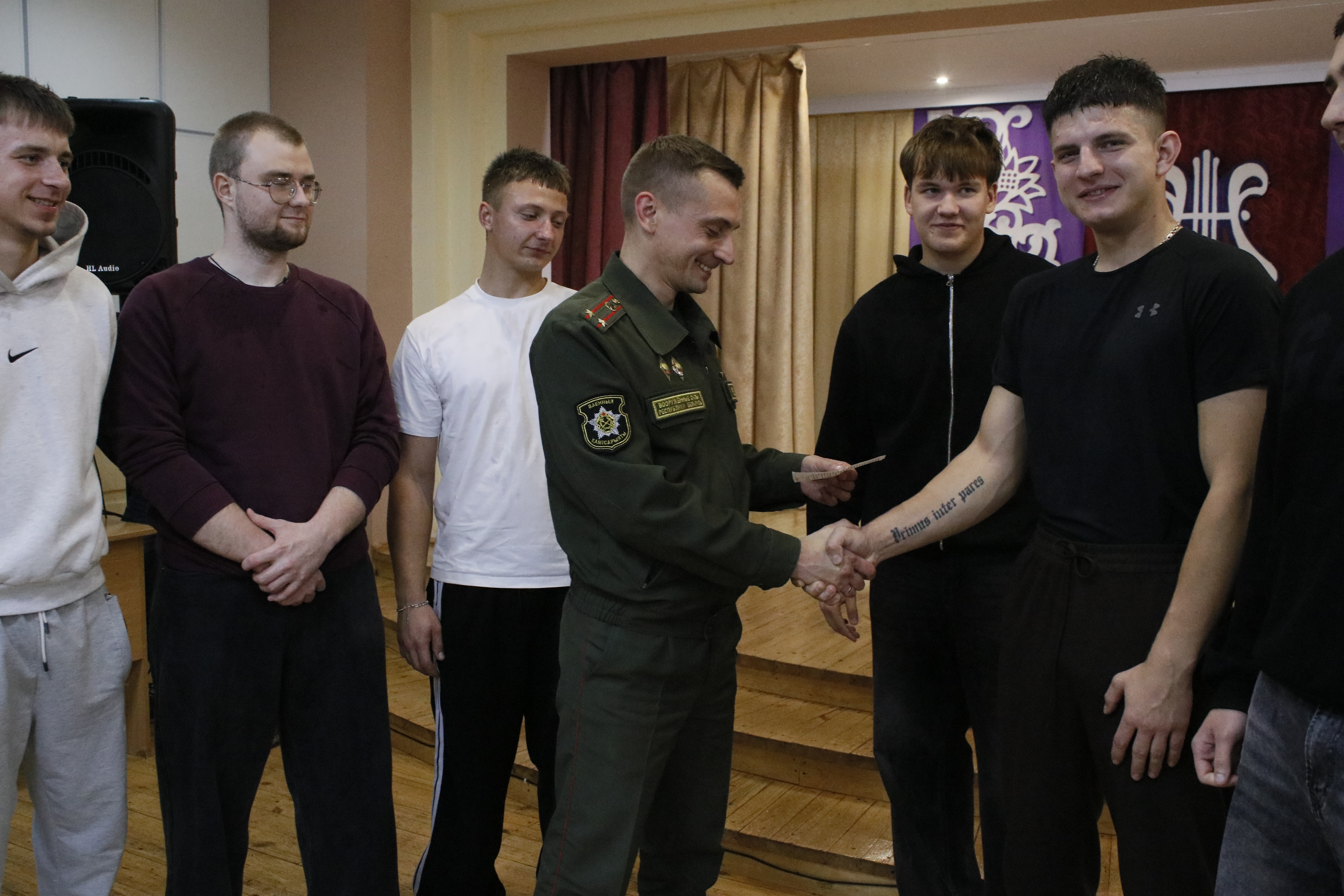 Рогачевских новобранцев вдохновили на службу в армии