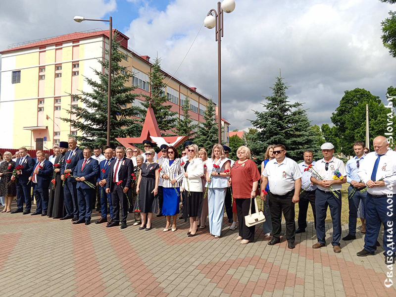 Рогачевцы празднуют День Независимости Республики Беларусь, 82-ю годовщину освобождения нашей страны от немецко-фашистских захватчиков, День города Рогачева (фоторепортаж)