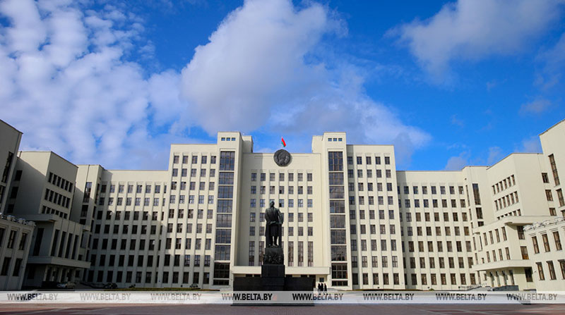 Совмин установил временный запрет на вывоз пшеницы, ржи, кукурузы и гречихи