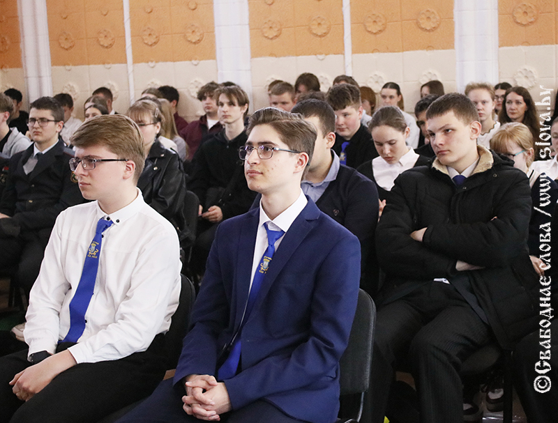 Молодежная ярмарка вакансий: студотряд на МКК и целевое в медицинский