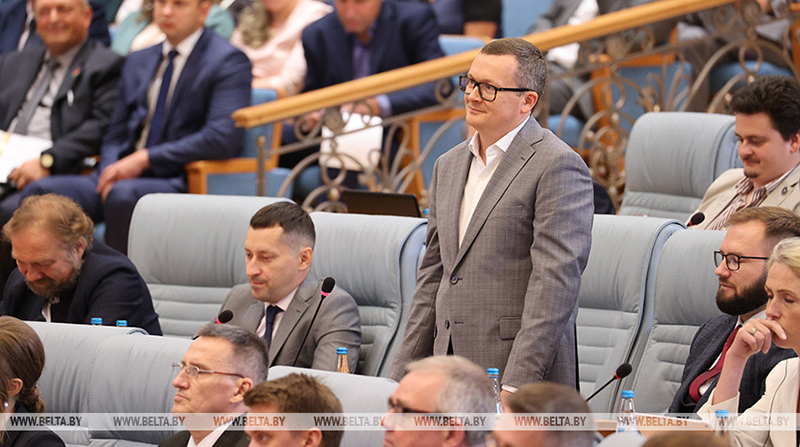 Воскресенский предлагает Лукашенко освободить около сотни человек и публично заложил за них голов