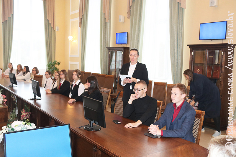 105-летие ЛКСМБ: рогачевцы – на диалоге поколений