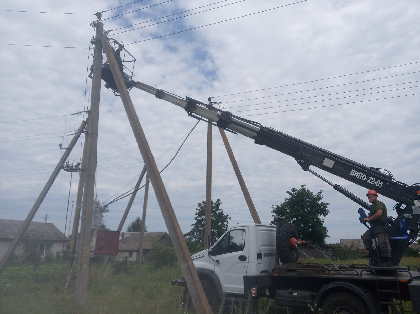 Восстановление подачи элетроэнергии  в населенном пункте Гадиловичи