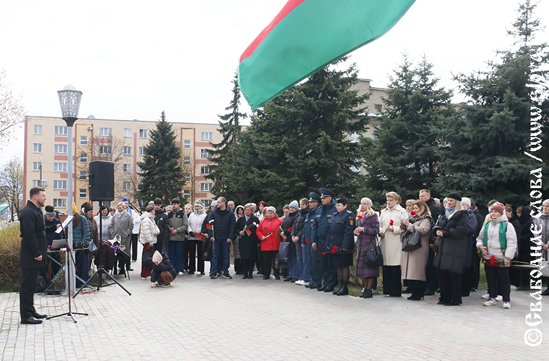 Непокоренные духом: Рогачев чтит память узников нацистских концлагерей