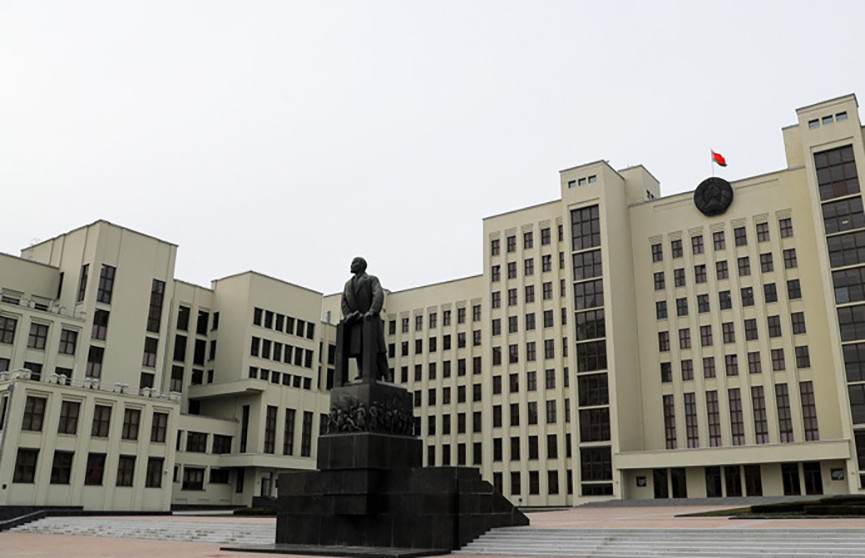 В Доме Правительства начал работу Молодежный совет при Палате представителей