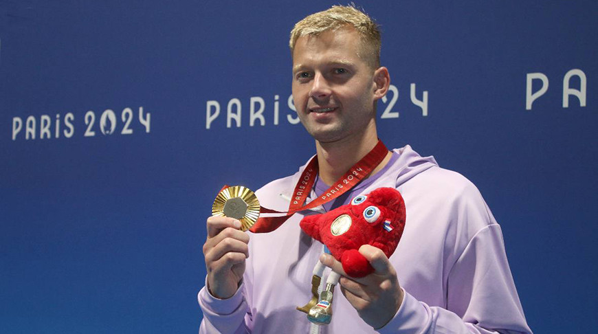 Бокий выиграл первое золото на Паралимпийских играх в Париже