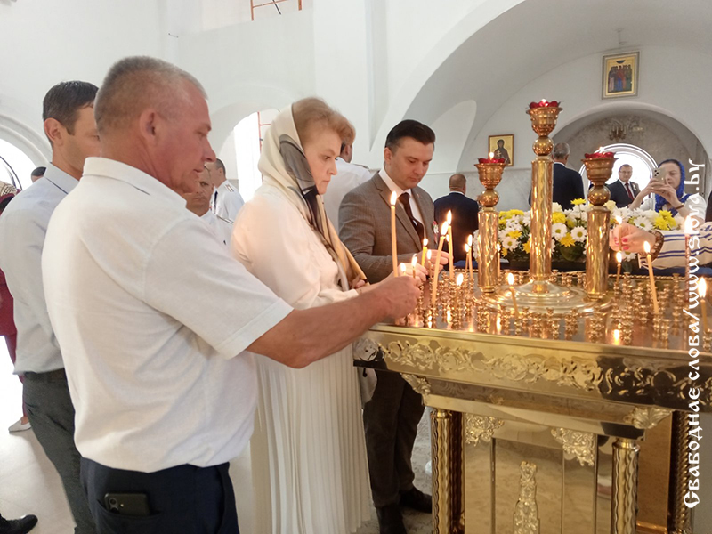 Рогачевцы празднуют День Независимости Республики Беларусь, 82-ю годовщину освобождения нашей страны от немецко-фашистских захватчиков, День города Рогачева (фоторепортаж)