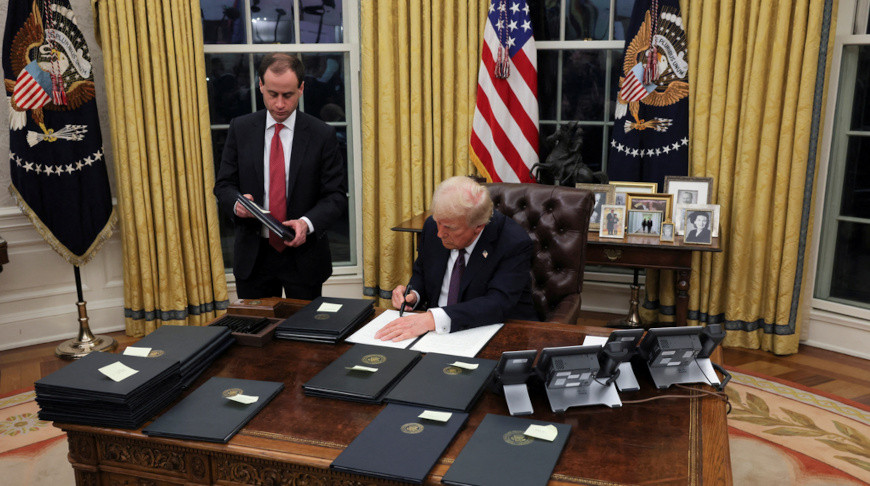 Трамп отменил 78 мер, принятых администрацией Байдена