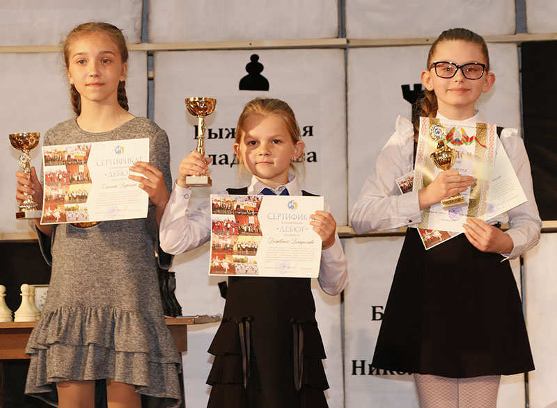 Шах и мат: в СШ № 5 Рогачёва подвели итоги