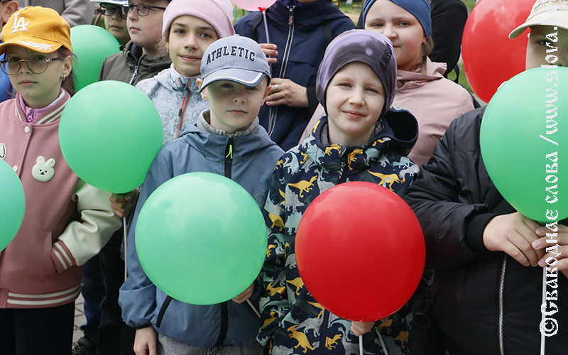 «Солнце в ладонях» согрело детвору радостью и весельем