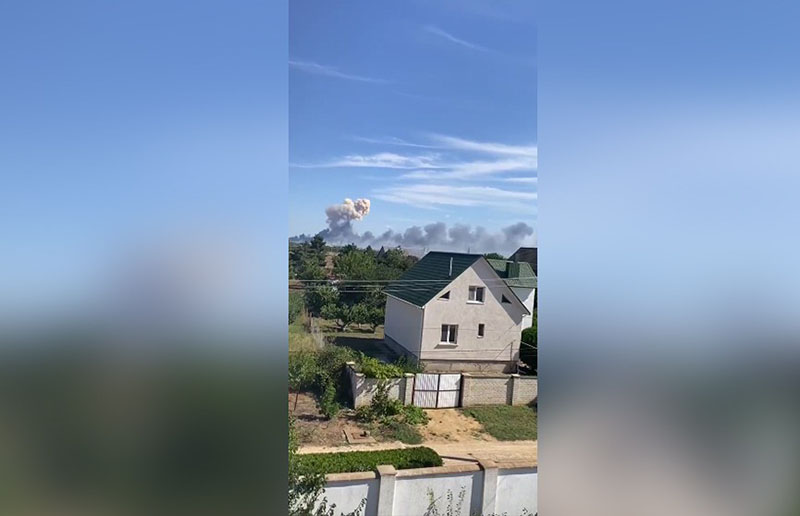 Несколько взрывов произошли в Крыму