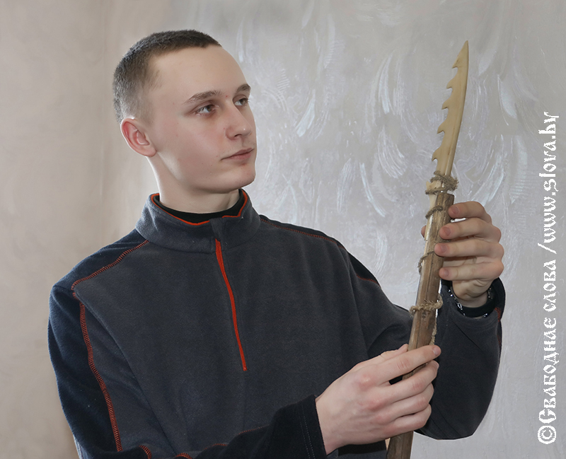 Строит будущее, не забывая прошлого