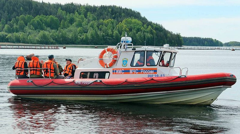 В Каспийском море пропал катер - среди пассажиров трое детей