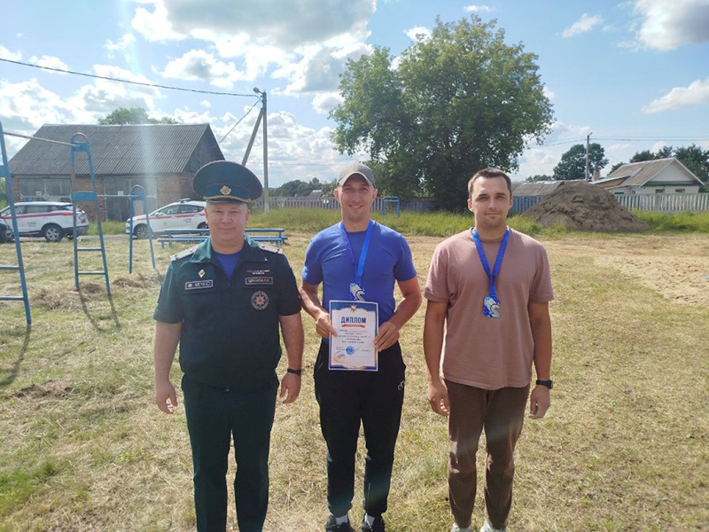 В Рогачеве прошел турнир по пляжному волейболу