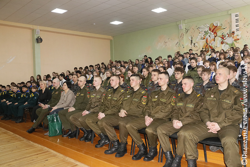 Урок мужества от тех, кто служит сегодня