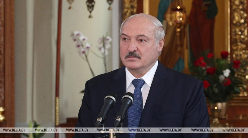 "Мы пока ни в чем не ошиблись" - Лукашенко уверен в белорусской тактике борьбы с коронавирусом